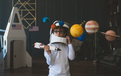 Explaining the solar system to children: tips for parents based on age